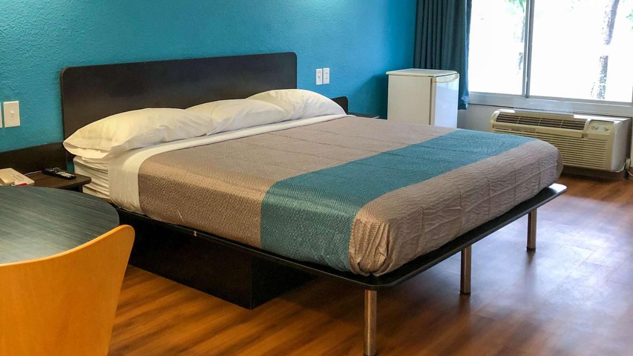 Motel 6-Daytona Beach, Fl - Speedway Εξωτερικό φωτογραφία